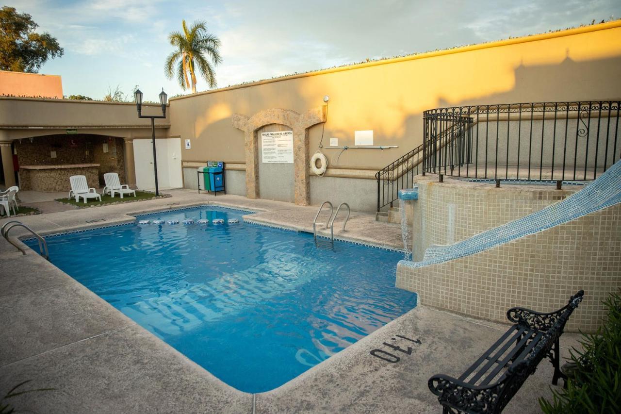 Hotel San Martin Hermosillo Bagian luar foto